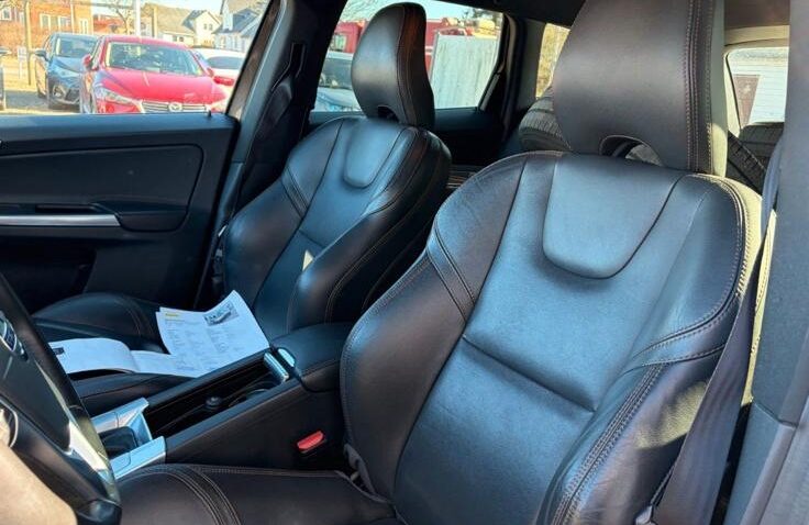 Volvo Xc60 Diesel 2.0 2017 Automata m-10 auto-dan.ro