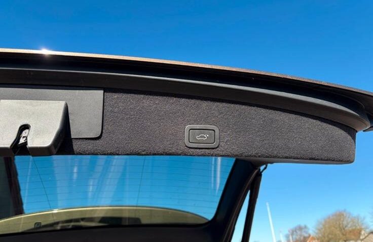 Volvo Xc60 Diesel 2.0 2017 Automata m-17 auto-dan.ro