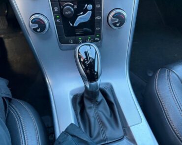 Volvo Xc60 Diesel 2.0 2017 Automata 16 auto-dan.ro