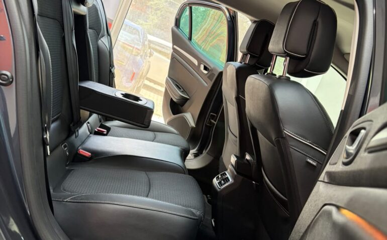Renault Megane Benzina 1.5 2019 Manuala m-13 auto-dan.ro